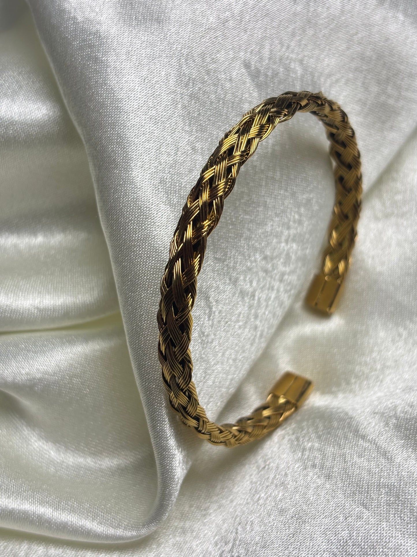 Golden Weave open cuff Bracelet - Men's Kada