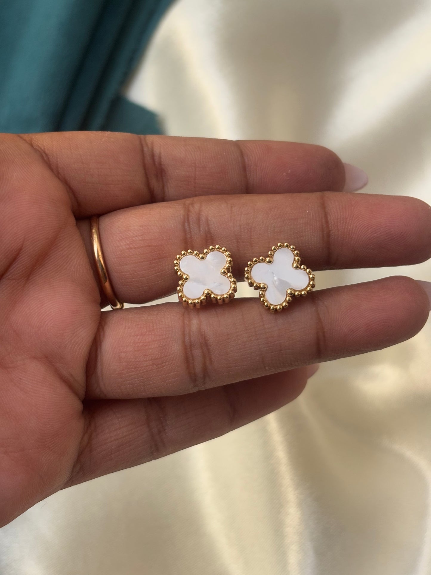 White clover earring