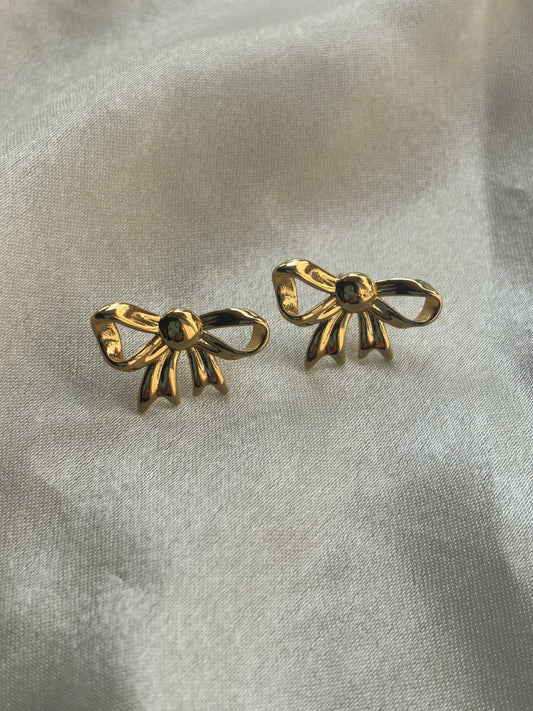 Bow knot earring