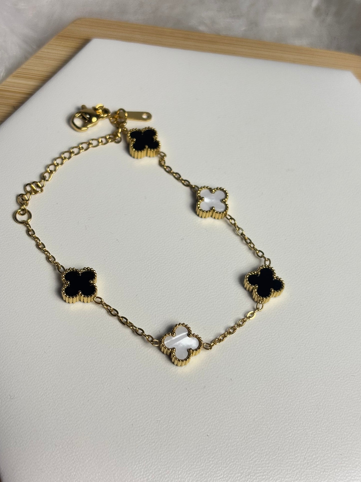 Mini Clover Bracelet