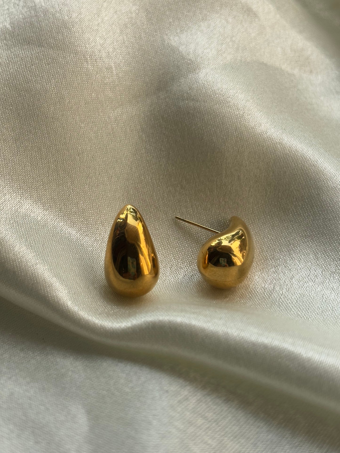 Plain Drop earring