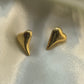 Pointed heart stud