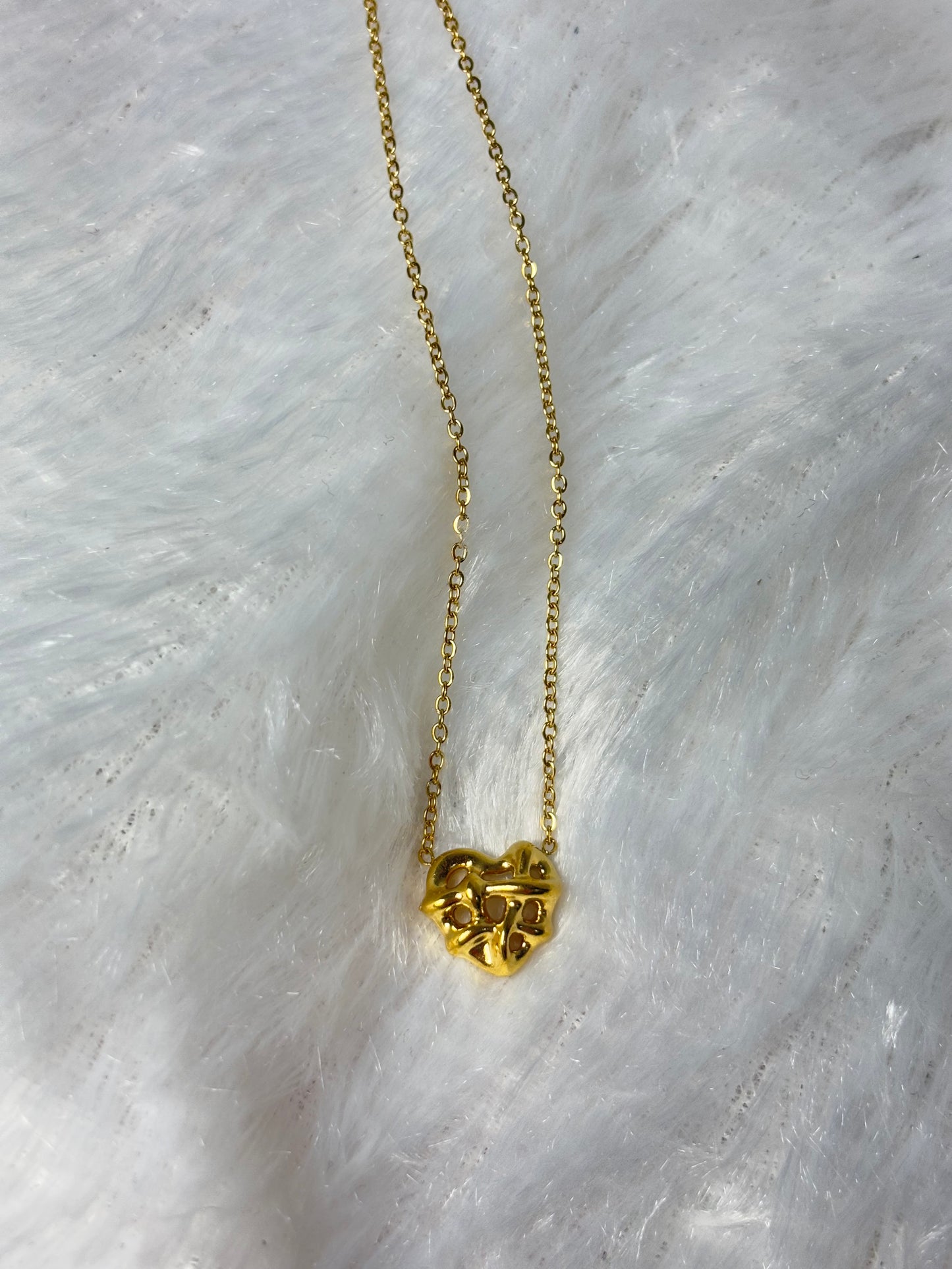 Heart pendent