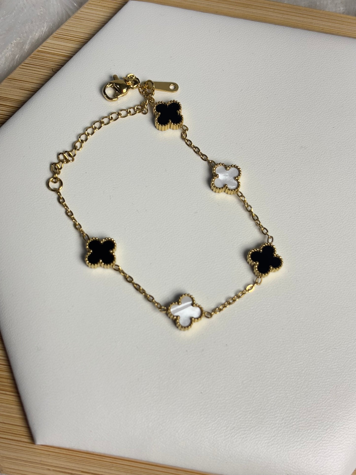 Mini Clover Bracelet