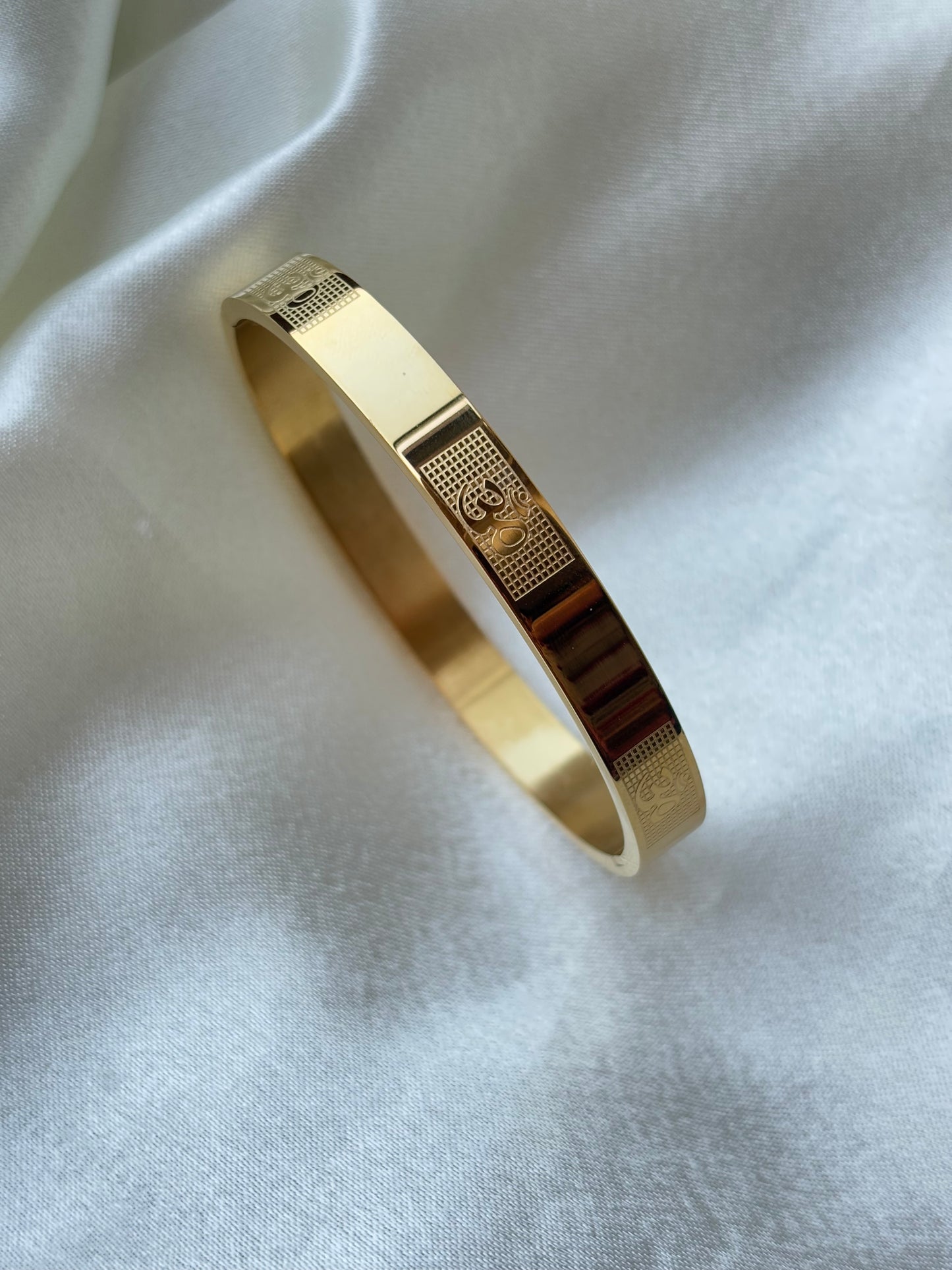 Om classic Band - Men's Kada