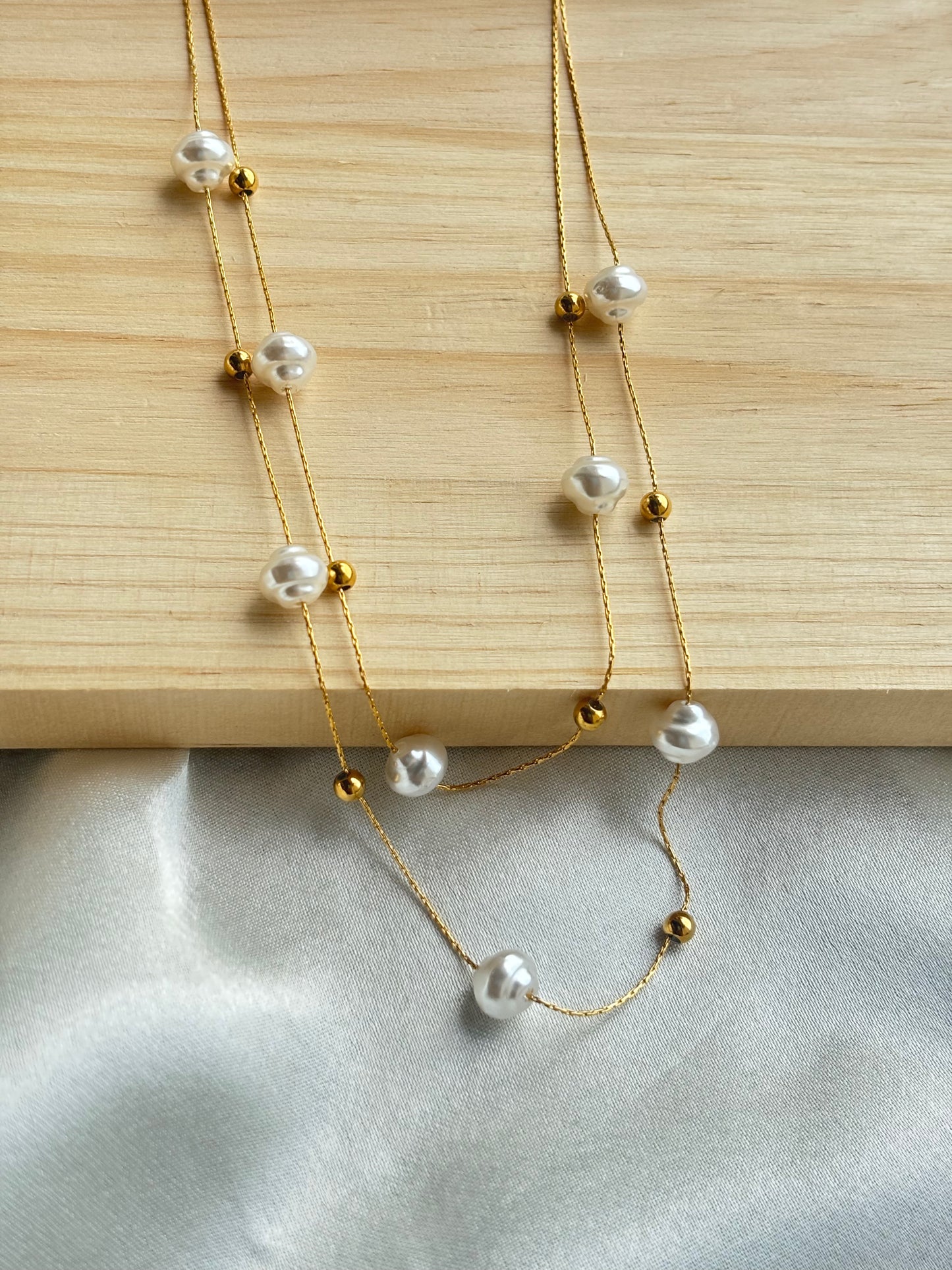 Chain Pearl Necklace