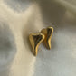 Pointed heart stud