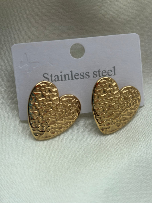 Textured heart Earring