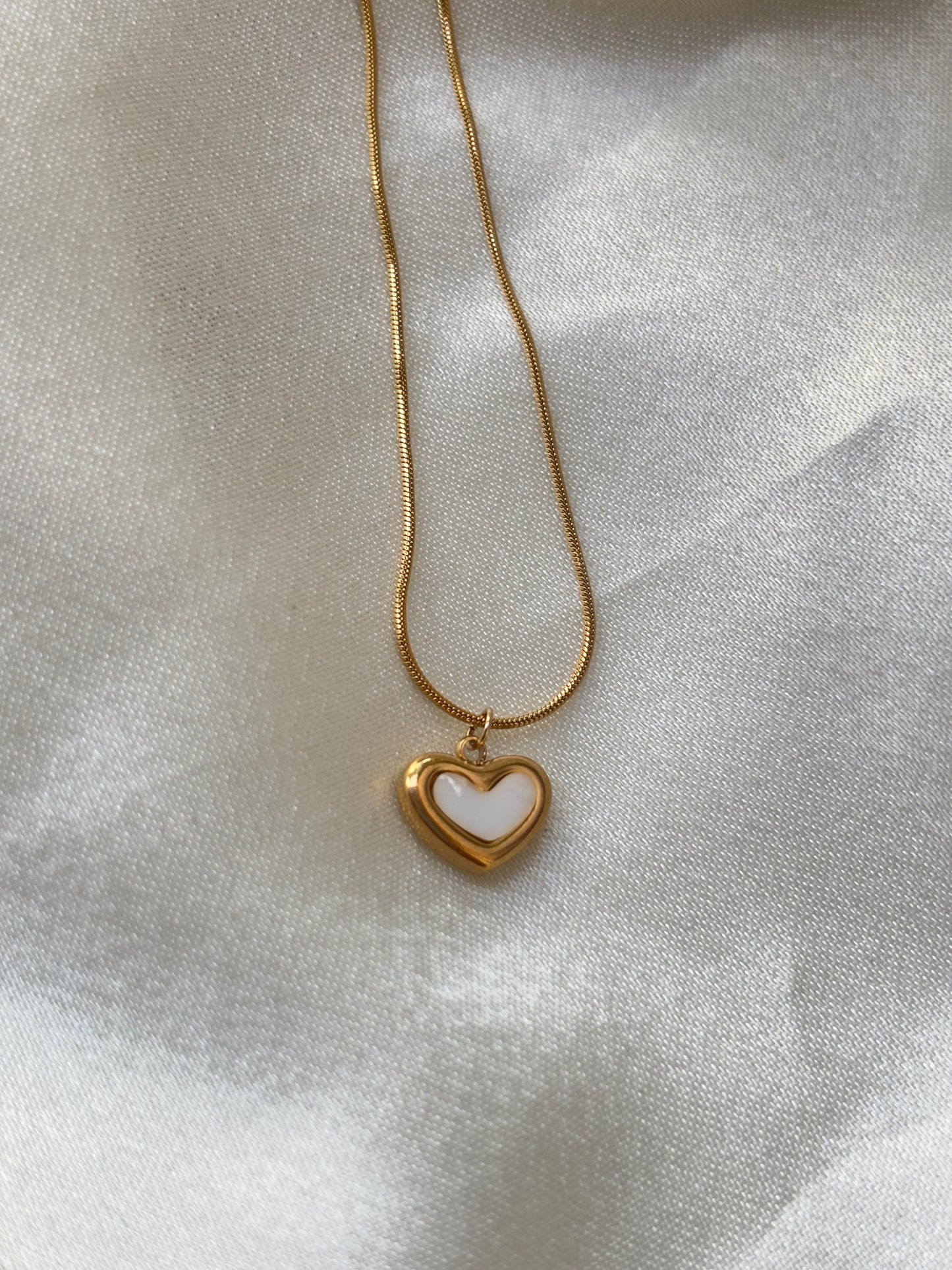 Heart Pendant with MOP