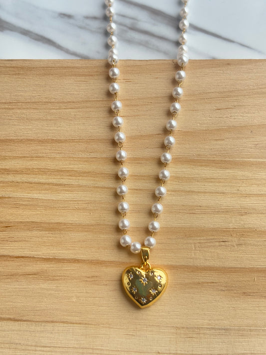 Pearl Necklace With Heart