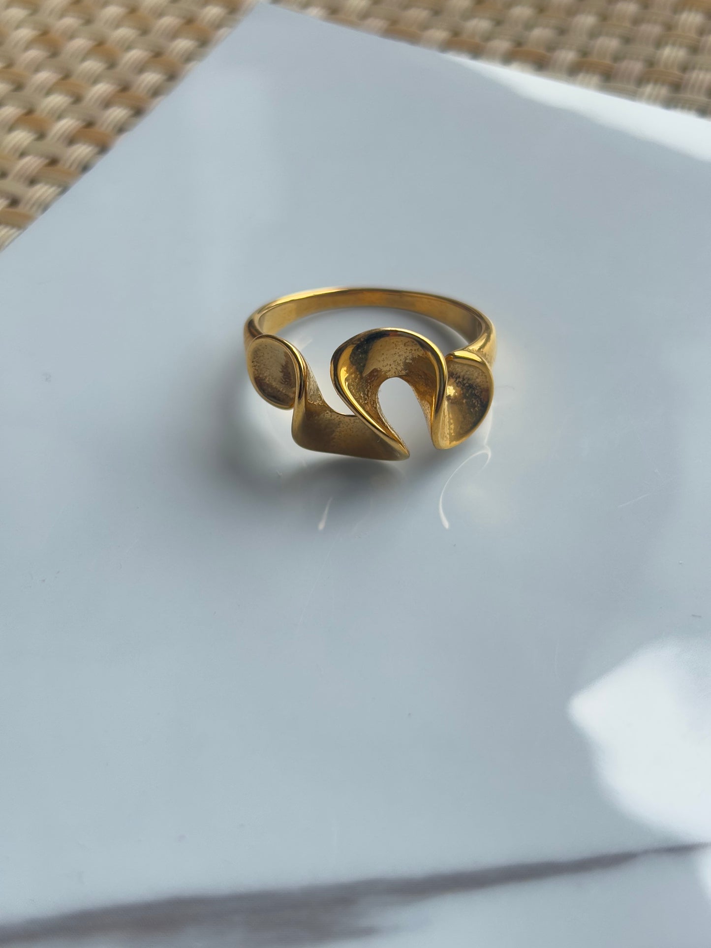 Swirl Ring